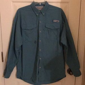 Columbia PFG long sleeved turquoise shirt